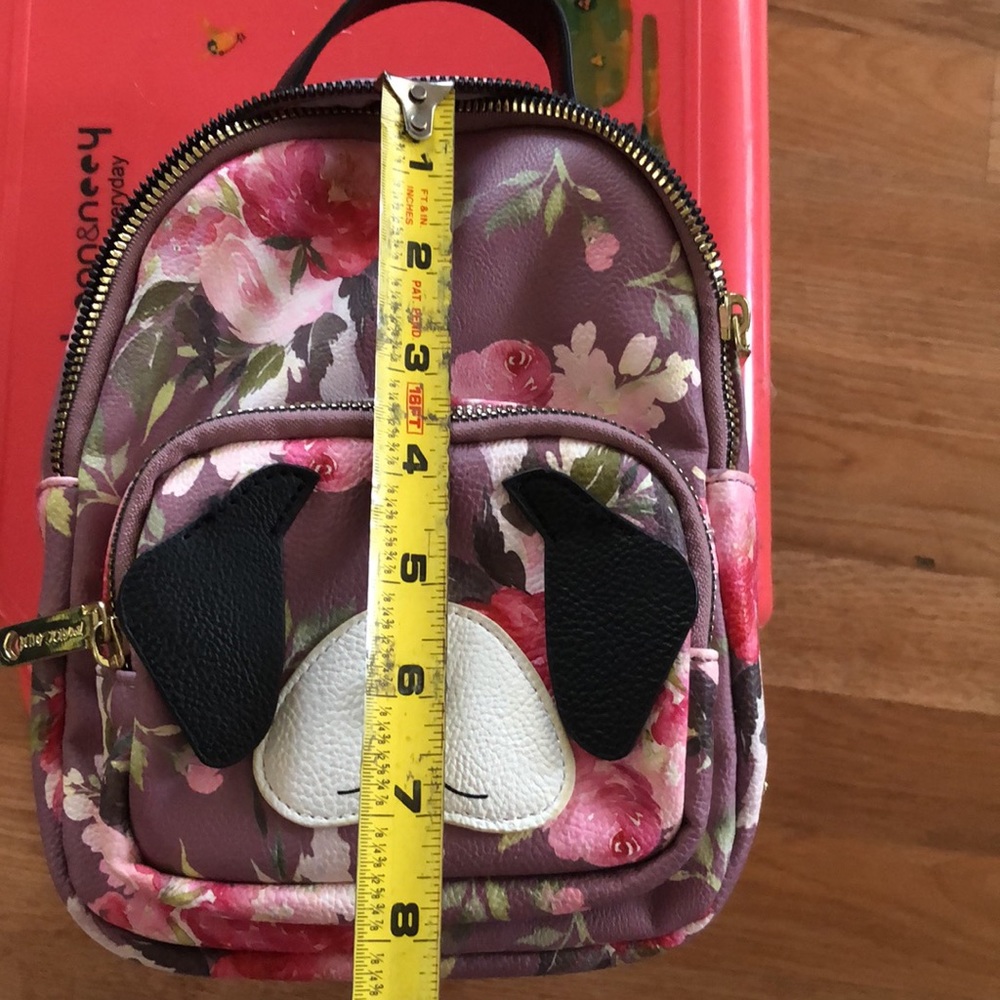 Betsey Johnson Mini Dog Backpack - Picture 5 of 10